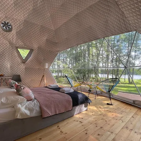 Borowy Glamp Wiecej Niz