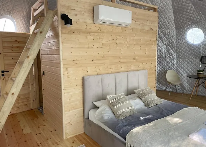 Kemping Borowy Glamp Niż Mecikal