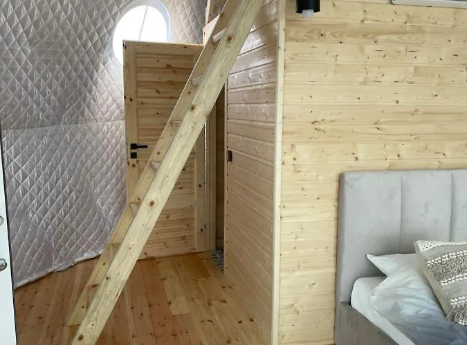 Kemping Borowy Glamp Niż *